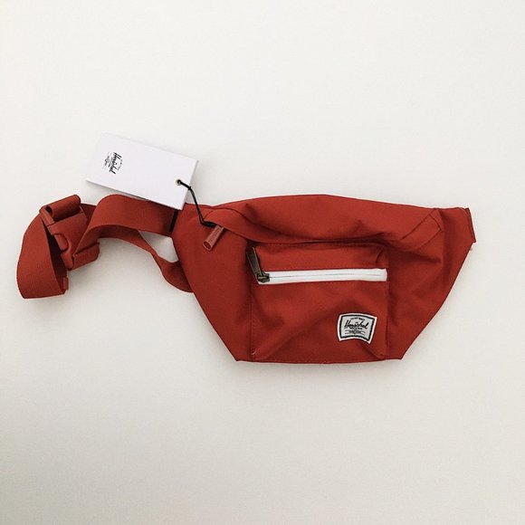 Herschel Seventeen Hip Pack - Ketchup (Burnt Orange/Brick Red) - Picture 1 of 7